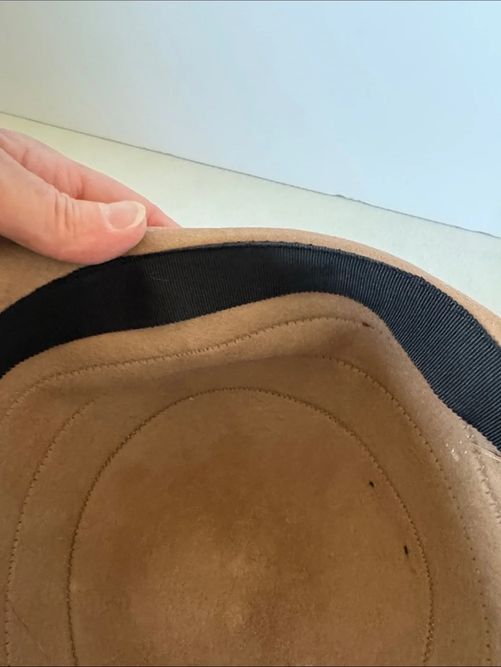 DeLux wool cloche hat